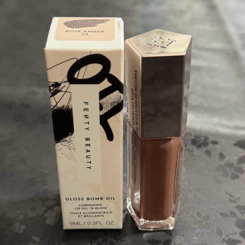 Fenty Beauty Gloss Bomb Oil - Rose Amber Shade